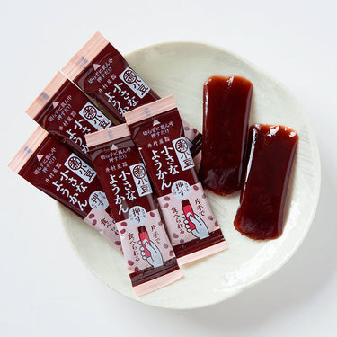 Small Yokan You Can Eat with One Hand