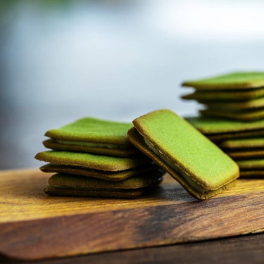 Hakata Lang Yame Tea Gyokuro Matcha Langue de Chat